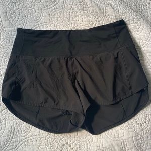 ➕Lululemon Speed- Up Short High Rise- 2.5” BLACK➕